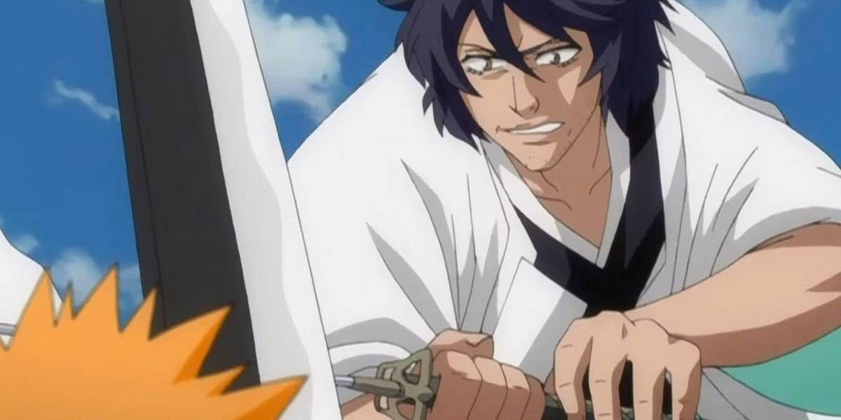 Captain Shusuke Amagai crosses swords with Ichigo in the Amagai filler arc